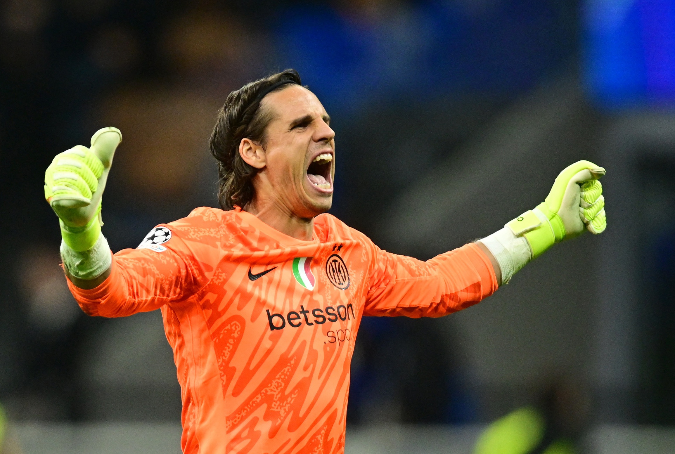 yunkai体育-意天空记者：索默未来仍不明确，国米在寻找新的主力门将